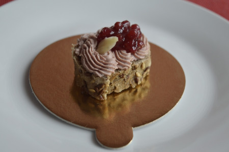 Játrová pěna s brusinkami